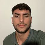 Alejandro Pais capote - @alecapote__ - Instagram