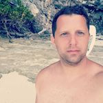 Alejandro C. Connell Farrell - @connellfarrell - Instagram