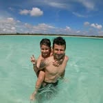Alex S. Kennedy - @alejandro.gallagher.96 - Instagram