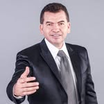 Hugo Alejandro Velarde Arteaga - @alejandrovelardedecano - Instagram