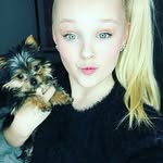 alena gray - @alena_q_ - Instagram