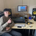 Alex - @alex.bainbridge123 - Instagram