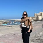 Alexis Benfield - @alexisbenfieldtravels - Instagram