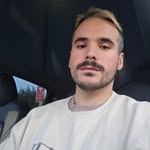 Alexandre Bouffard - @beigebeluga - Instagram