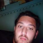 Alex Burger - @busking_patricia_illnios - Instagram