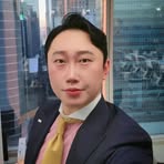 Alex Chung - Facebook