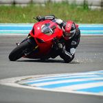 Alex Corrales - @lexcorrales - Instagram