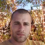 Alex Kaganovsky - @alexskq - Instagram