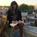 Alex Mackay - @alexravensister - Instagram