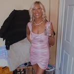 Alex Maloney - @alexmaloneyxx - Instagram