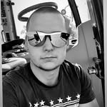 alexmarkovits - @alexmarkovits9040 - Instagram