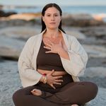 Alex Michaud Yoga - @alexmichaudyoga - Instagram