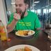 Alex Neus - Facebook