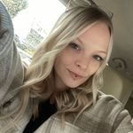 Alex Mable Newcombe - @alexmable.230 - Instagram