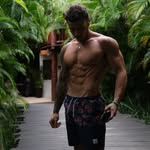 Alex Nicolaides - @alexxnicolaides - Instagram