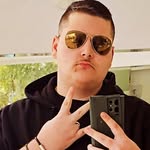 𝒜𝓁ℯ𝓍𝒶𝓃𝒹𝓇ℴ𝓈 𝒟𝒾𝓂𝒶𝓀𝒾𝓈 - @alexnoizy777 - Instagram
