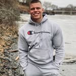 @alexolney5 - Instagram