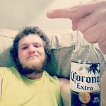 Alex Qualls - @pers0n647 - Instagram