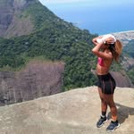 Alexsandra Barcellos - @alexsa.costta - Instagram