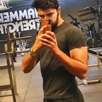 Alex Sadi - Facebook