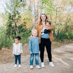 Alex | SAHM | Digital entrepreneur - @uravgmom - Instagram