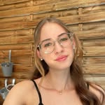 𝓐𝓵𝓮𝔁𝓪𝓷𝓭𝓻𝓪 - @alexandra_salzmann - Instagram