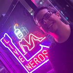 Alex Samara - @roflzombies - Instagram