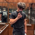 Alex Varady - @alex.varady - Instagram