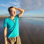 Alex Wallis - @alexlwallis - Instagram