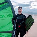 Alex Wallis - @alexwallis_kite - Instagram