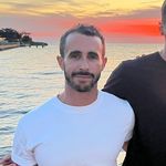 Alex Wolfgang - @awolfinthecity - Instagram