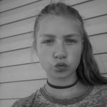 Alexa Marks - @marks_ale - Instagram