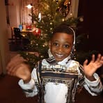 Alexander Ganiu Bobo - Facebook