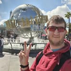 Alexander Bromley - Facebook