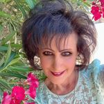 Becky Alexander Holder - @bec_kyalexanderholder - Instagram