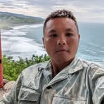 Alex Hsu - Facebook