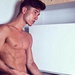alexander humphrey - @alexanderhummprey - Instagram