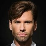 ALEXANDER KEEN - @haghef53 - Instagram