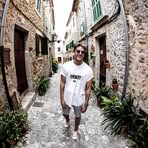 Alexander Varner - Facebook