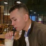 Vito Alexander Sitindaon - @alexander_vito22 - Instagram