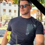 Alexander Waller - @darvisolivero - Instagram