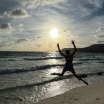 Alexandra Barker - @barker5481 - Instagram