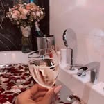 Alexandra Gale - @alexandra_g_gale - Instagram