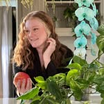 Alexandra Gale - @simmerdowncheff - Instagram