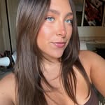 alex - @alexandra.gilll - Instagram