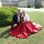 Alexandra Gill - @houbi74 - Instagram