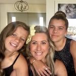 Alexandra Hammon-Elliott - @alexandralexihammon - Instagram