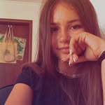 Alexandra Ionescu - @al3xandrq.20 - Instagram