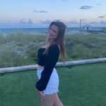 Alexandra Monk - @alex_monk02 - Instagram