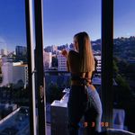 Alexandra Smallwood - @alexandra.smallwood - Instagram